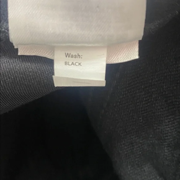 NWT REFORMATION Marlow Super Stretch High Rise Flare
Jeans - Picture 9 of 10